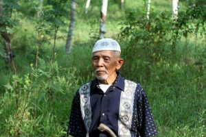 Mustofa, 77 tahun, warga Karangreja Cilacap. Tanahnya seluas empat hektare yang dibuka leluhurnya tahun 1939 direbut paksa oleh tentara. © Aris Andrianto /Beritagar 