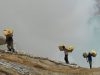 AFP/GETTY IMAGES
Ilustrasi. Banyuwangi memiliki sejumlah situs tambang, salah satunya di Kawah Ijen. Sementara itu, situs tambang emas di Tumpang Pitu telah ditetapkan menjadi kawasan vital nasional.