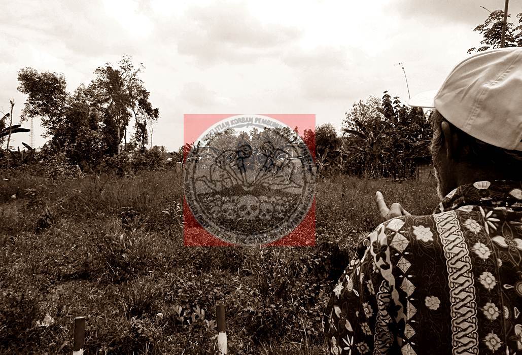 1815_subing-puspa-timur_bw