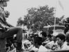 Anggota Pemuda Rakyat, sayap pemuda Partai Komunis Indonesia (PKI), ditahan oleh milter (30/10/65). FOTO/AP