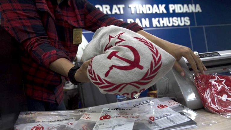 tirto_simbol-pki