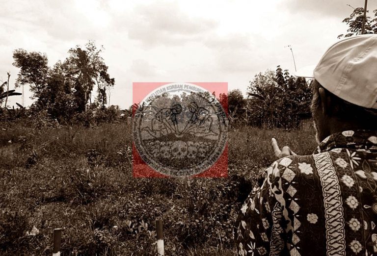 1815_subing-puspa-timur_bw